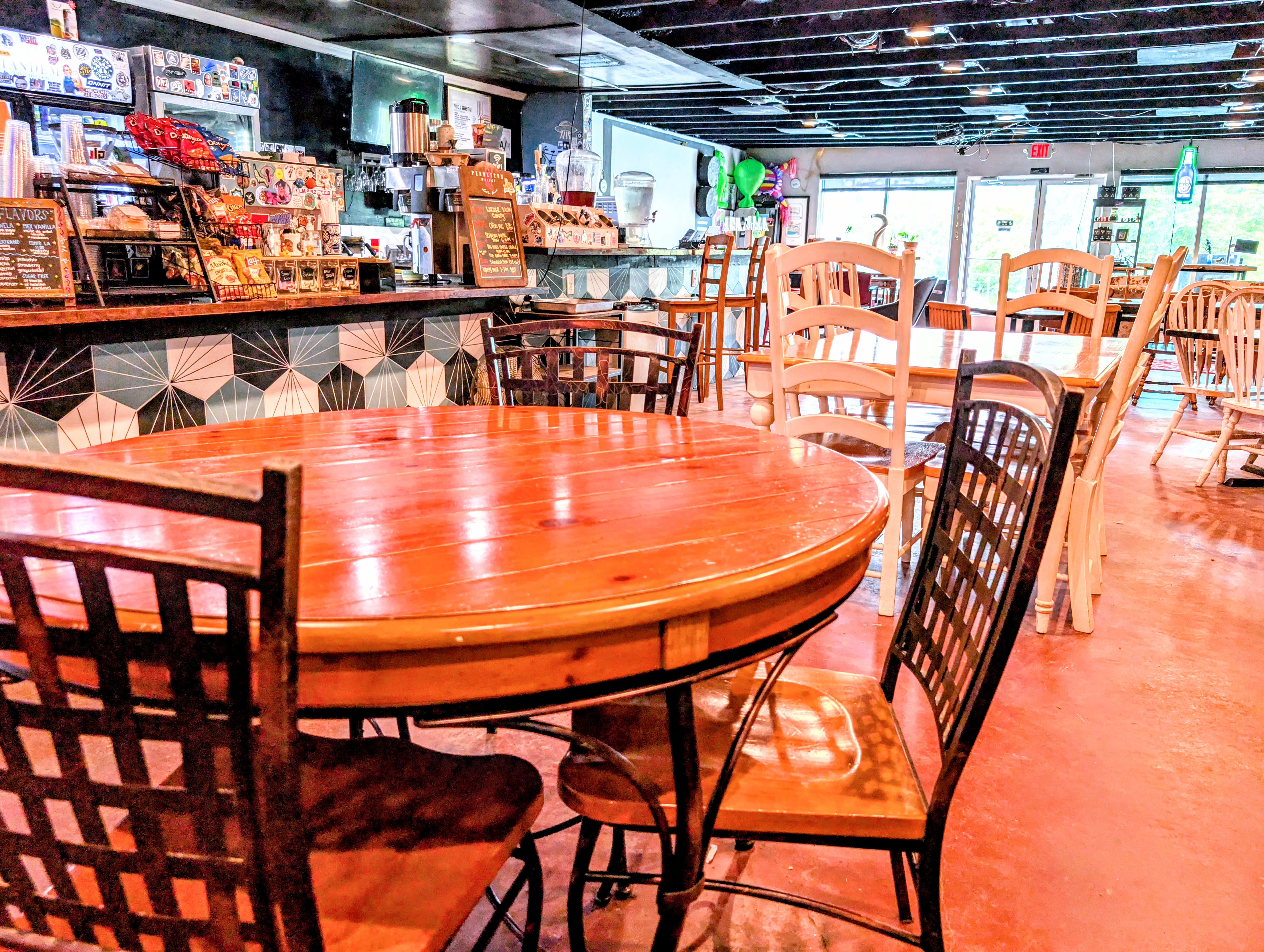 Tandem bar view
